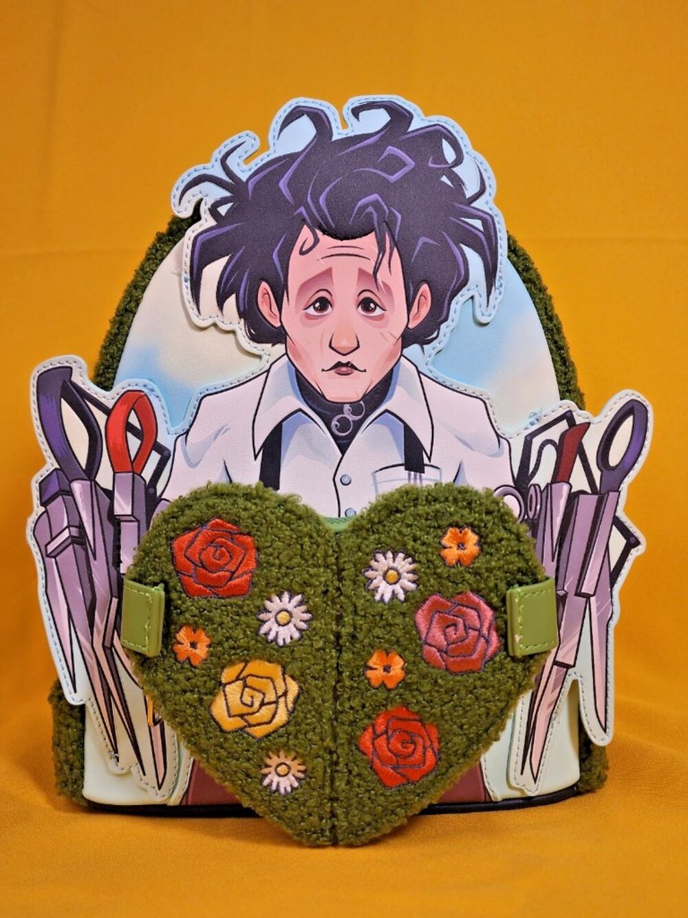 Loungefly Edward Scissorhands Sherpa Heart Topiary Horror Movie Mini Backpack